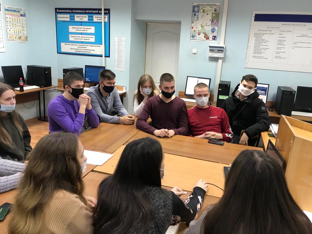 «Имя твое неизвестно, подвиг твой бессмертен»