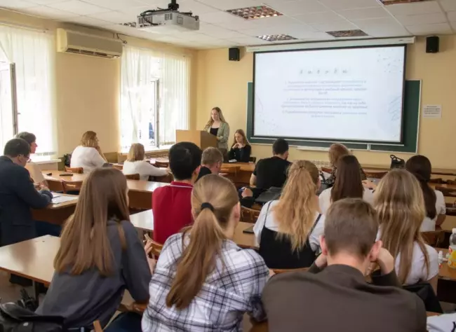 Стартовала заявочная кампания ежегодного конкурса на выполнение научно-исследовательских работ студентами «Шаг в науку» от ФГБОУ ВО «РЭУ им. Г.В. Плеханова»