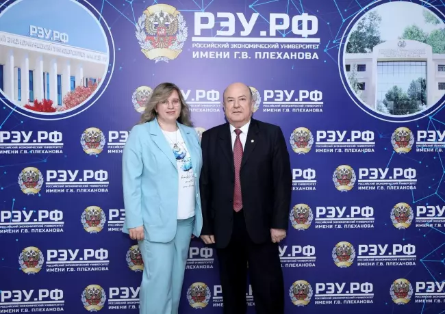Директор Краснодарского филиала РЭУ им. Г.В. Плеханова Анна Викторовна Петровская посетила Ташкентский филиал Плехановского университета в преддверии его 30-летнего юбилея!