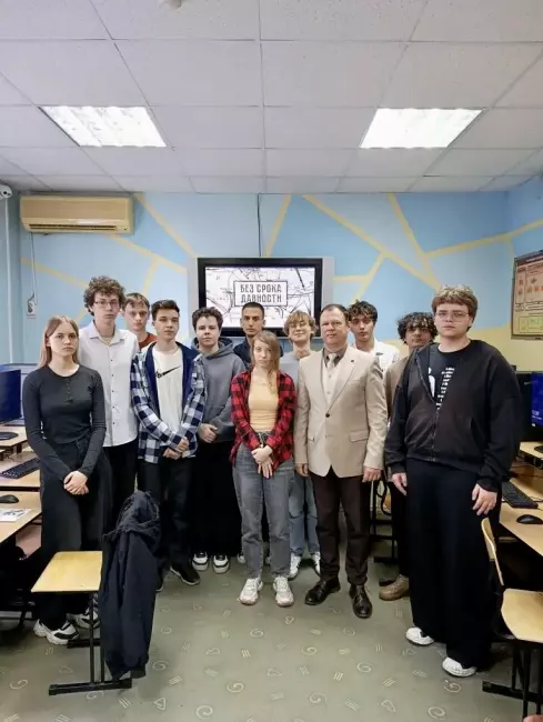 Кураторские часы: «Без срока давности»